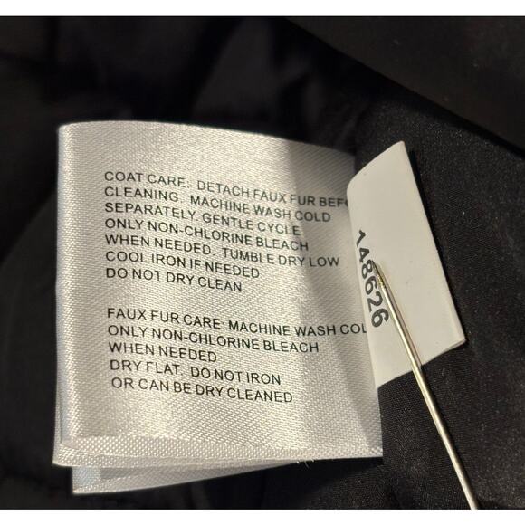 Michael Kors Anorak Snap Front Channel Quilted Jacket Black Size Large Outdoors - Picture 16 of 16